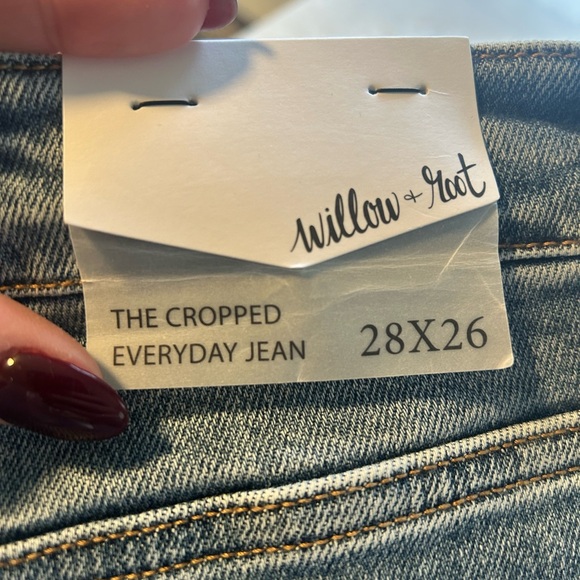 Willow & Root High Rise Cropped Jean - Picture 6 of 12